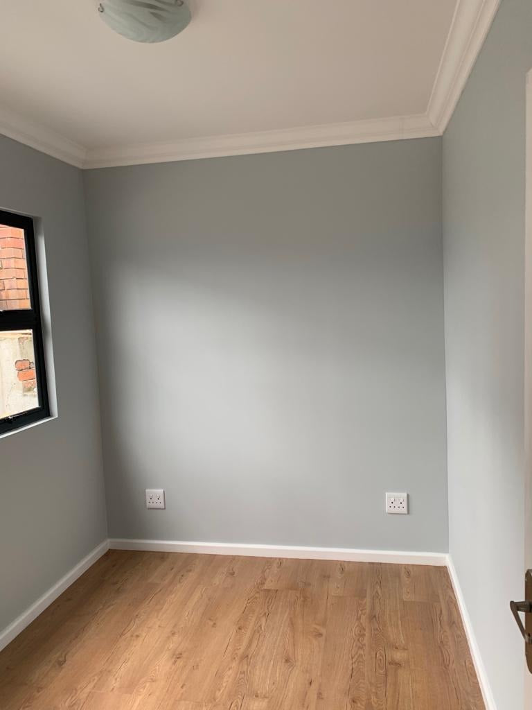 Container maritime  bureau mobile 40 pieds x 8, isolé 4 saisons, avec porte, fenêtre et toilette