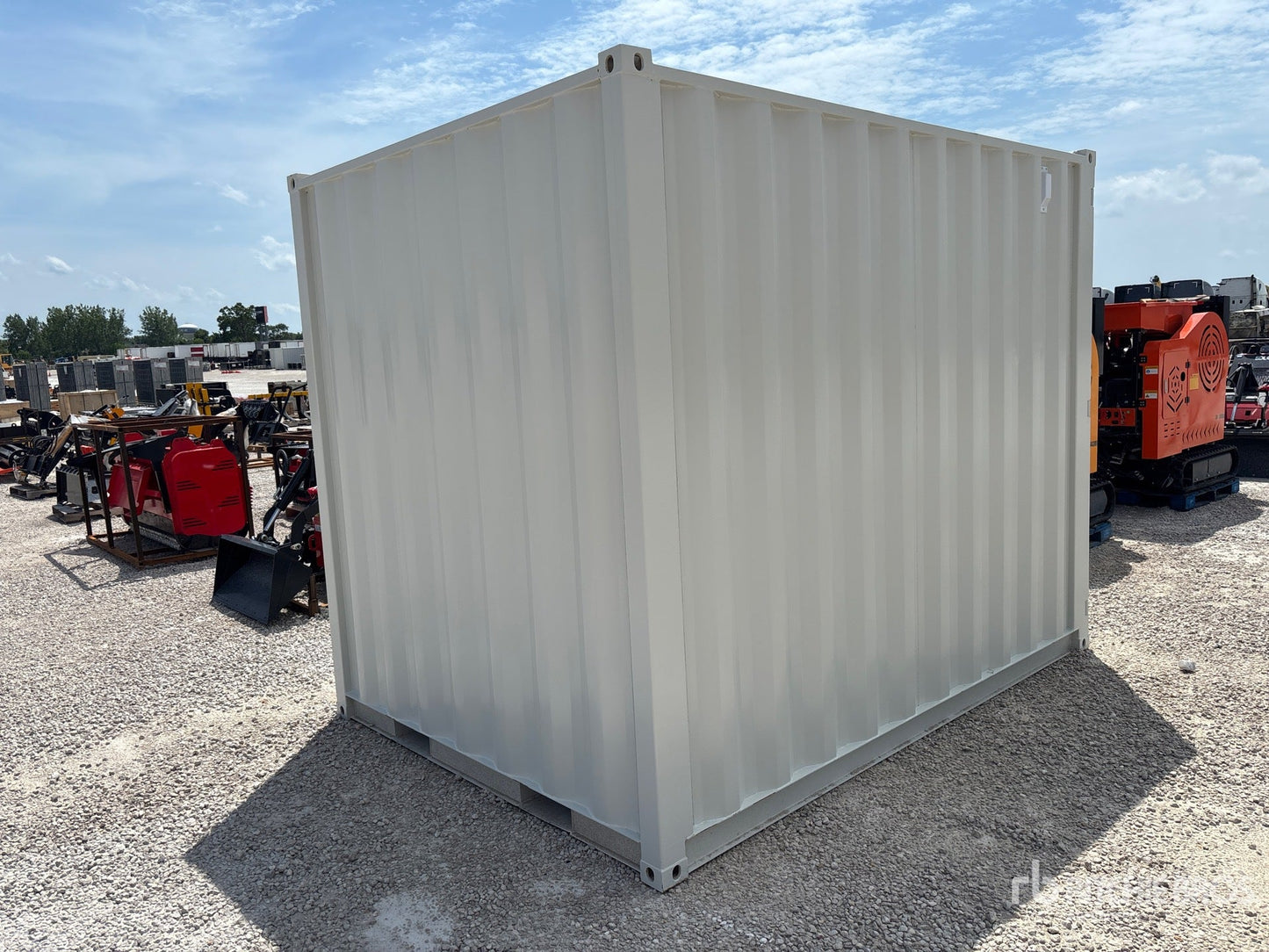 Container 10 Pieds avec Porte d'Homme et Fenêtre Isolée - Idéal pour Stockage Sécurisé et Confortable