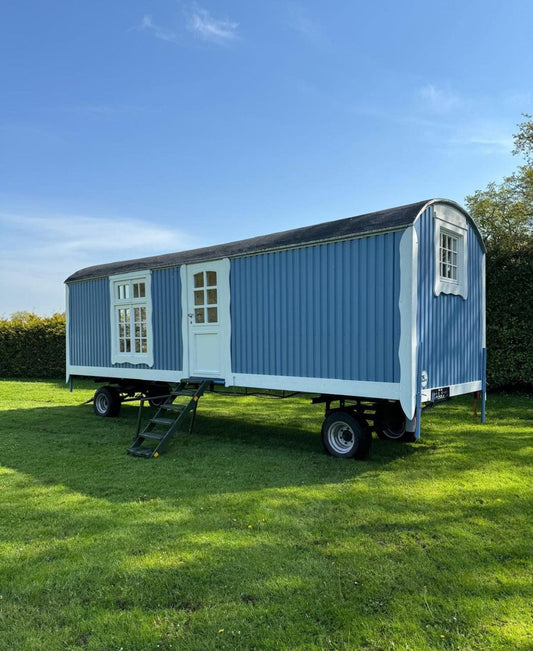 Remorque Maison Mobile en Bois avec Structure en Acier - 20 Pieds x 8 Pieds