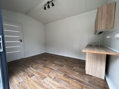 Maison Mobile 20 Pieds x 8 Pieds - Entièrement Fini, Intérieur et Extérieur en Bois Traité, Prêt à l'Emploi