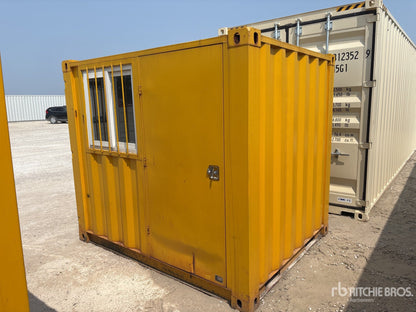 Container 10 Pieds avec Porte d'Homme et Fenêtre Isolée  usager