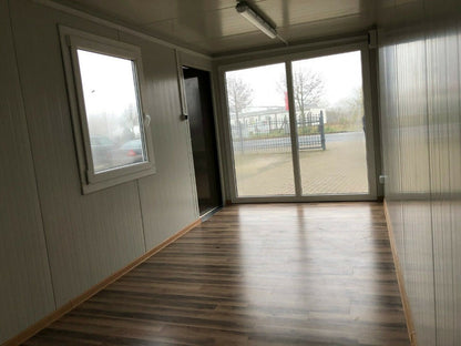 Containers Bureau mobile 20pieds  recouvert en Bois ouvert et vitré sur une largeur largeur